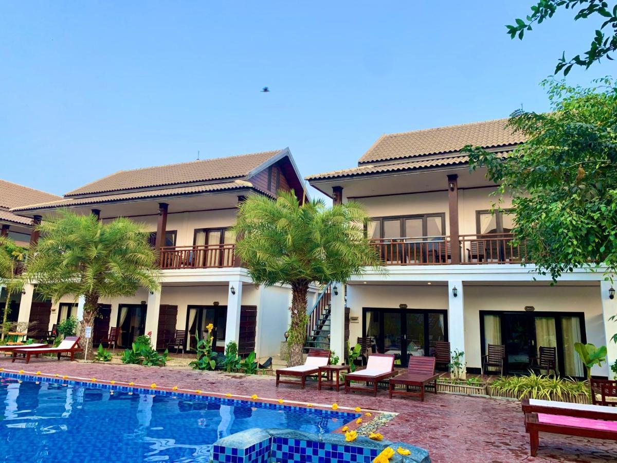 Vang Vieng Savanh Sunset View Resort Kültér fotó